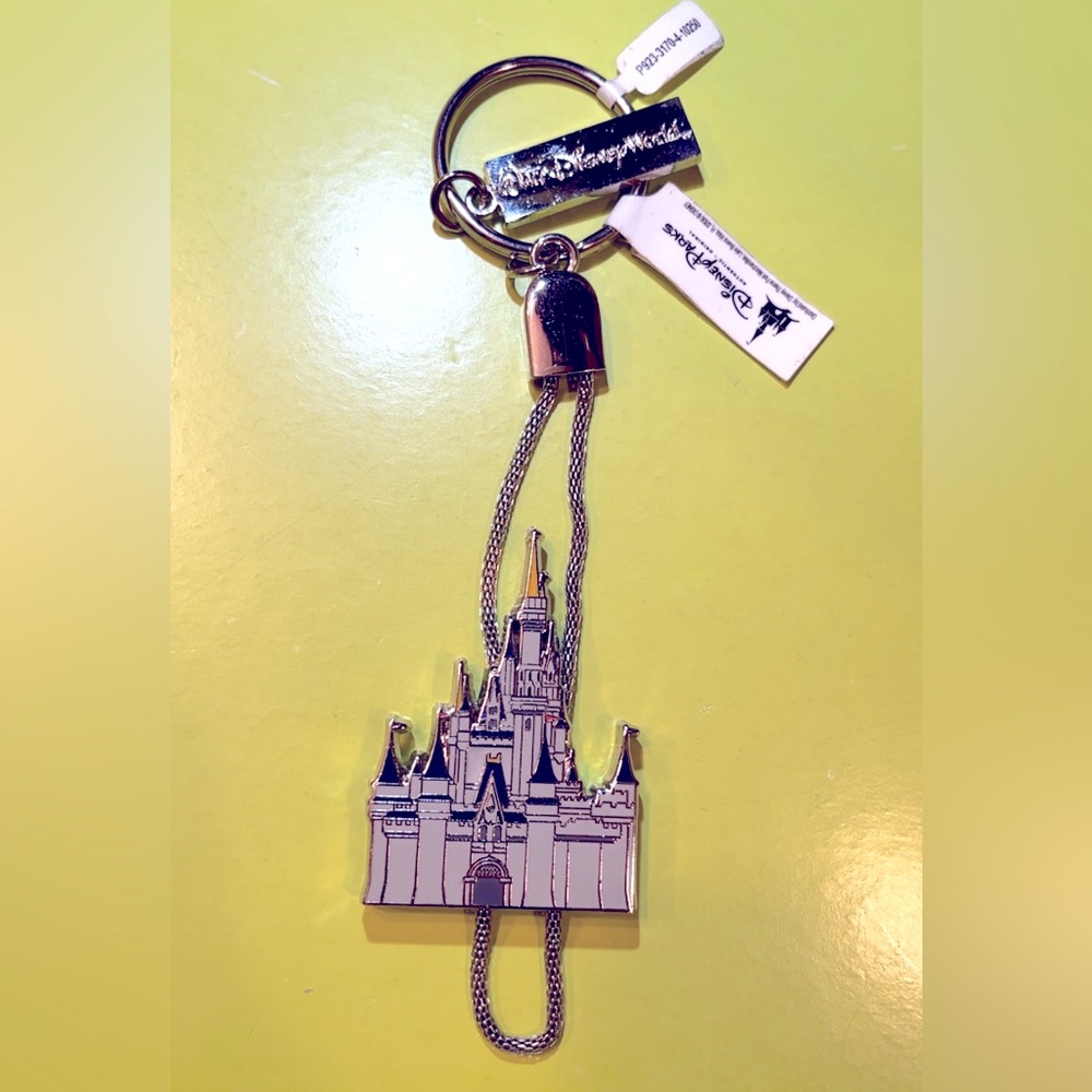 NWT Vintage Cinderella's Castle Keychain Dangle.